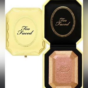 Too faced canary diamond highlighter! Brand new